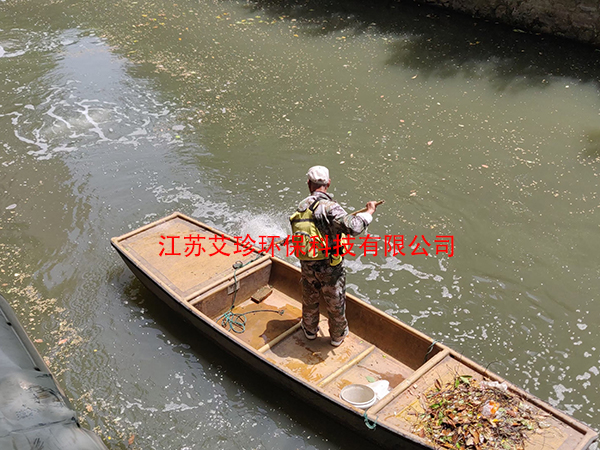 河道增氧曝氣設(shè)施的運(yùn)行保養(yǎng)方案：打造清澈水體的秘密武器.jpg